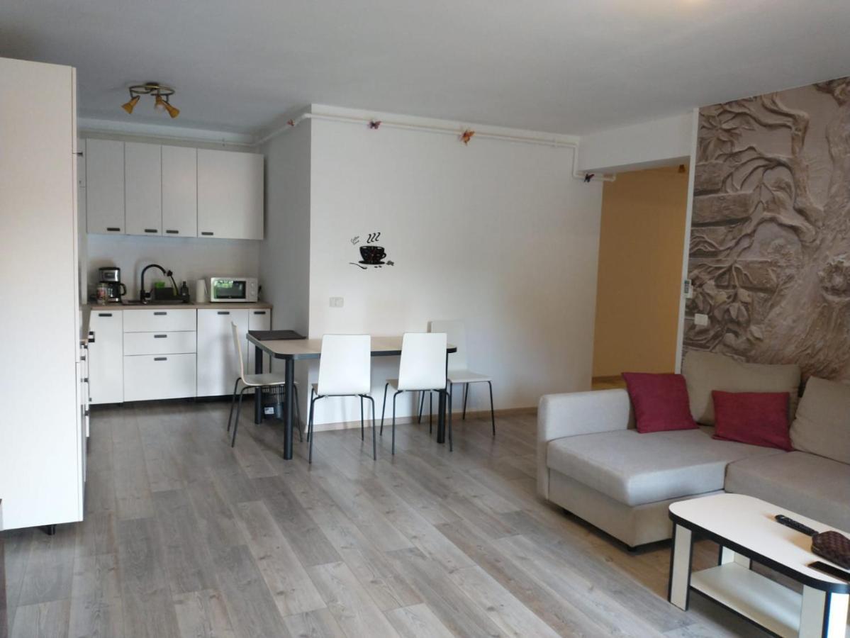 Apartamento In Complex Rezidential Cu Parcare.