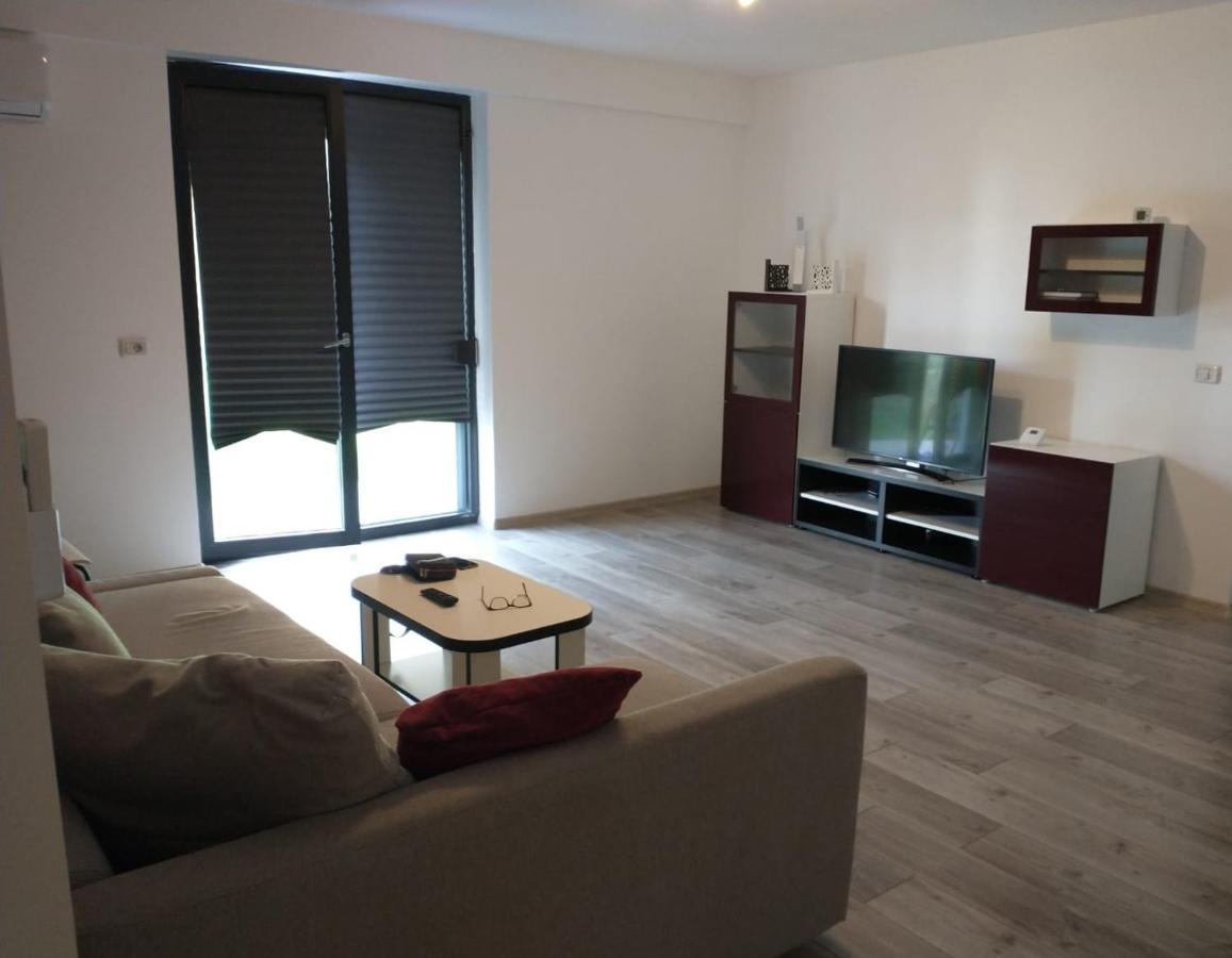 Apartamento In Complex Rezidential Cu Parcare. Timisoara